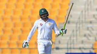 आबु धाबी टेस्ट, तीसरा दिन: पाकिस्तान 266/4, अजहर अली डटे